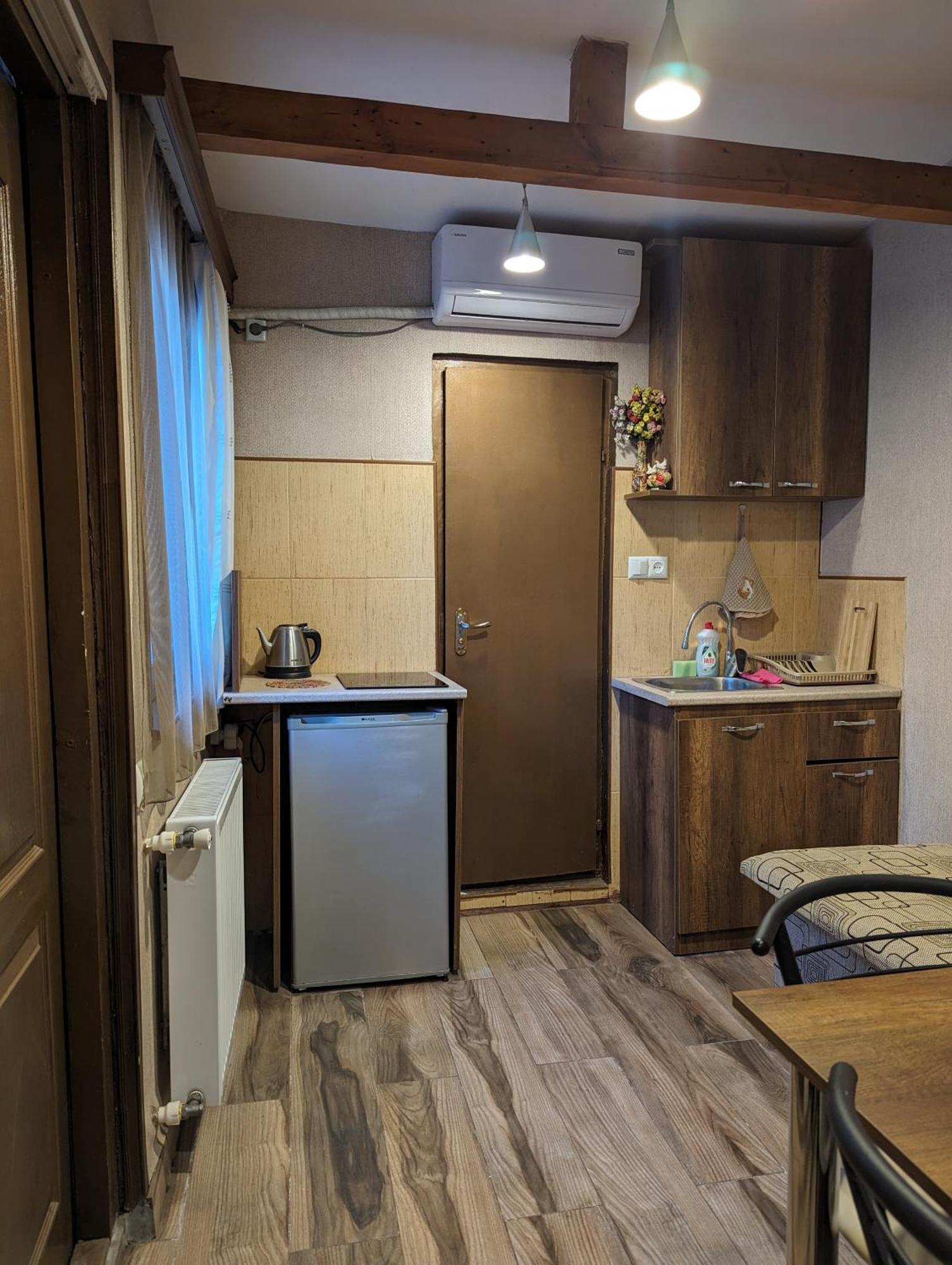 Cute&Tiny -5 Minutes Walk From Marjanishvili Metro 트빌리시 외부 사진