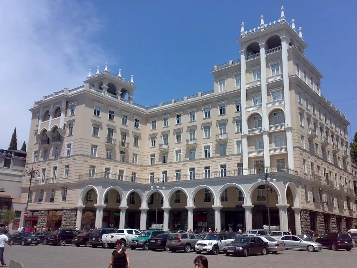 Cute&Tiny -5 Minutes Walk From Marjanishvili Metro 트빌리시 외부 사진